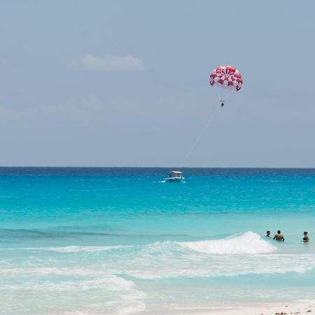Ocean Dream Cancun By Guruhotel Bagian luar foto